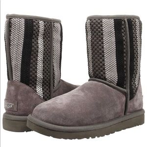 Ugg Australia short woven suede boots size 8 EUC